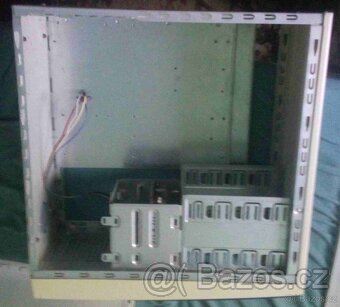3x retro ATX skrine, zachrante je pred sberem - 2