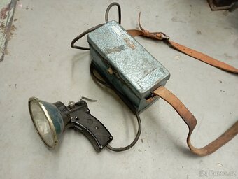 Lampa - svítilna - 2