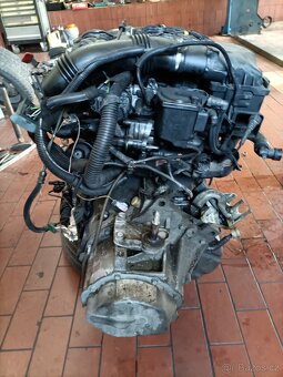 Motor 1.6HDi kód 9HX Citroen, peugeot - 2
