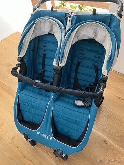 Kočárek pro dvojčata Baby Jogger City Mini GT - 2