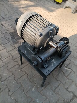 Elektromotor - 2
