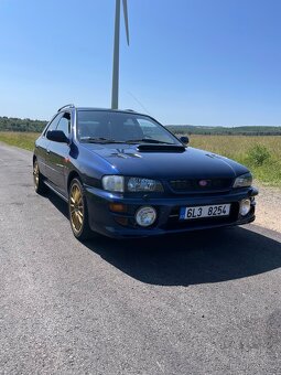 Subaru impreza GT - 2