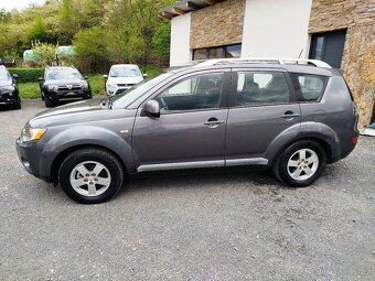 Mitsubishi OUTLANDER 2.0 DI-D 103 kW, 4X4, r.v. 2009 - 2