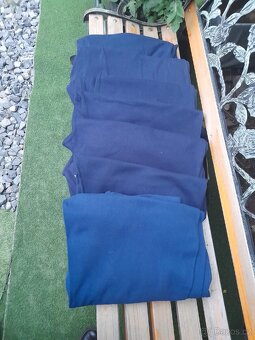 České tepláky.
Vel. 5xl
1 ks - 155Kč - 2