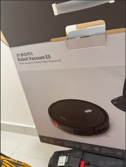 Robotický vysavač Xiaomi Robot Vacuum E5 - 2