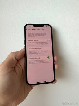 ZÁNOVNÍ APPLE IPHONE 13 128GB - ČERNÝ, BATERIE 100%,ZÁRUKA - 2
