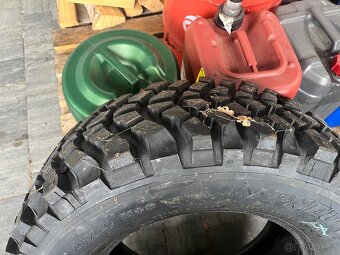 vranik 235/70 r16 - 2