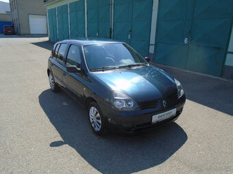Renault Clio - 2