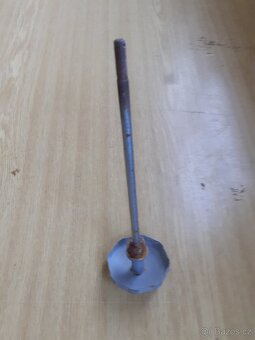 Jawa pérák - šroub tuhosti řízení - 2