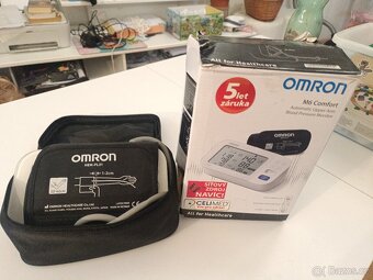 Digitální tlakoměr OMRON M6 Comfort, Praha, TOP stav - 2