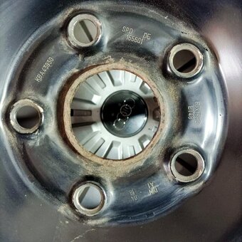 16" plechová kola – 5x112 – AUDI (VW, SEAT, ŠKODA)  Disky:  - 2