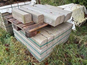 Prodám zámkovou dlažbu + obrubníky - 2