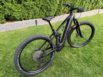 CUBE STEREO HYBRID 140 HPC SLX 750,vel.M,1070 km - 2