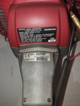 Křovinák HONDA - 2