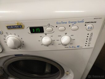 Prodám plně funkční dig. pračku zn. indesit na 5 kg--DOVEZU- - 2