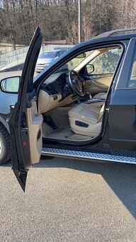 BMW X5 3.0d E70, 7 míst, vada motoru - 2