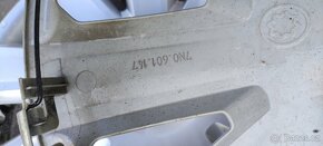 Volkswagen kryty kol - 2