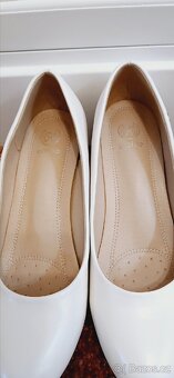 Krásné svatební lodičky - 2