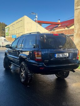 Jeep Grand Cherokee - 2