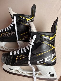 Brusle CCM Super Tacks 9380 SR - 8,5 - 2