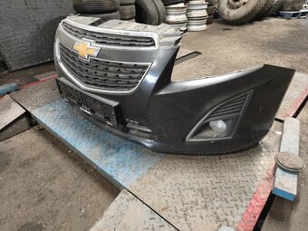 Nárazník Chevrolet Cruze - 2