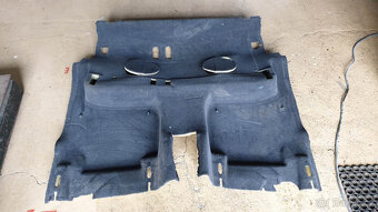 Podlaha Audi A5 8T coupé - 2