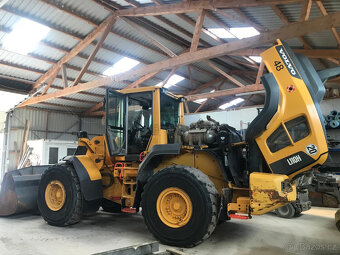 19t nakladač Volvo L110 H - 2