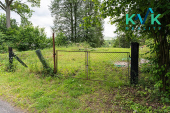 Prodej pozemku 2.522 m² v obci Šemnice, elektrika, studna, K - 2