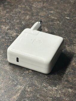 Originální AC Adaptér pro Apple MacBook A1718 61W USB-C - 2