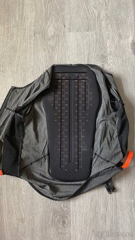 Decathlon páteřák - 2
