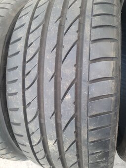 Prodám 3ks letné gumy 235/35/19 aj po 1kuse - 2