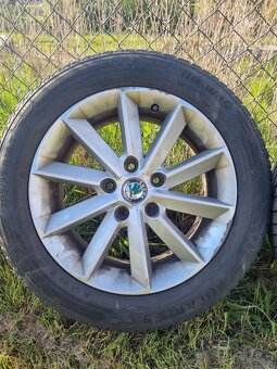 Škoda Superb 2 kola - 2