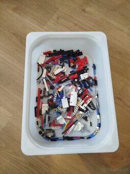 Lego Technic 42092 Záchranářský Vrtulník - 2