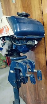 Lodní motor 3,9 - 2