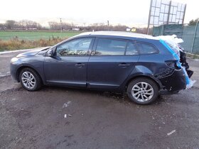 Renault Megane III 1,6i 81KW, Rozprodám na náhradní díly - 2