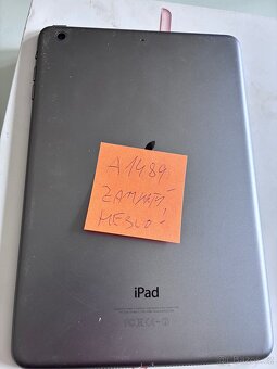 iPad mini na díly A1489 - 2