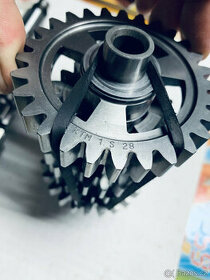 NOVÉ Originál převodovka KTM 250SX 2T 06-16 - 2