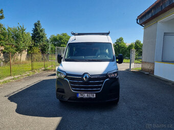 Prodám zánovní Renault Master 7míst - 2