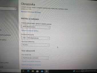 LCD monitor 19" - 2