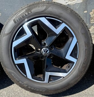 KOLA VW TOUAREG 2025 - 2