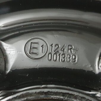 Disky na Ford Kuga 7.5Jx17 ET52.5 č. AF171 - 2