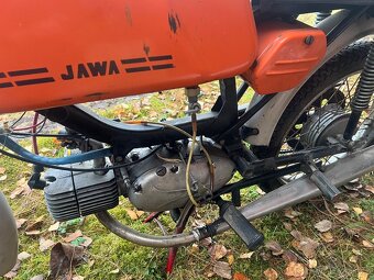 Jawa mustang oranžova veteran - 2