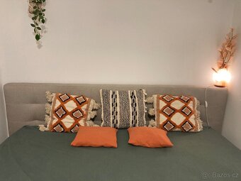 Nadstandardně velká postel manželská 225x227 King´s size - 2