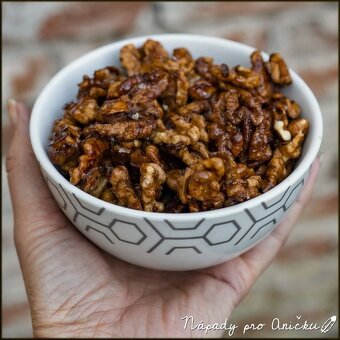 Vlašské ořechy loupané - 2