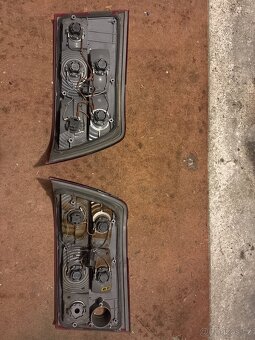 Zadní světla Opel calibra - 2