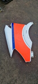 Levy predni blatnik mercedes benz sprinter - 2