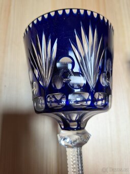 Dvě sklenice na víno broušené - 2