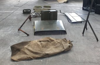 Predám náhradné diely na Jeep Willys - 2