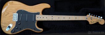 Fender Stratocaster hardtail ,USA 1979 s kufrom - 2