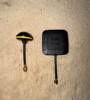 FPV brýle EV800D - 2